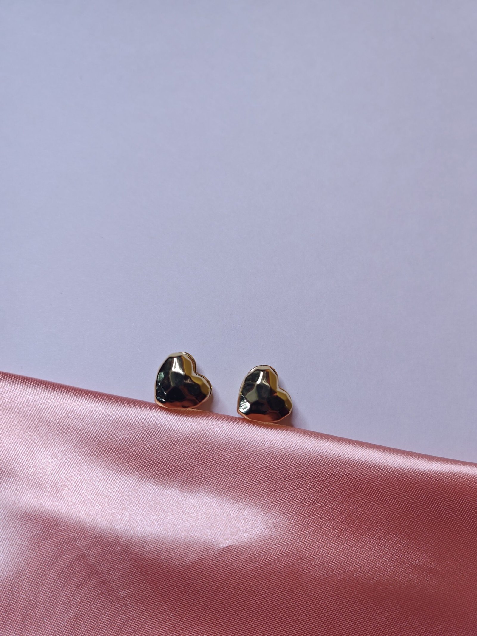 Aretes de corazón doble faz - Imagen 2