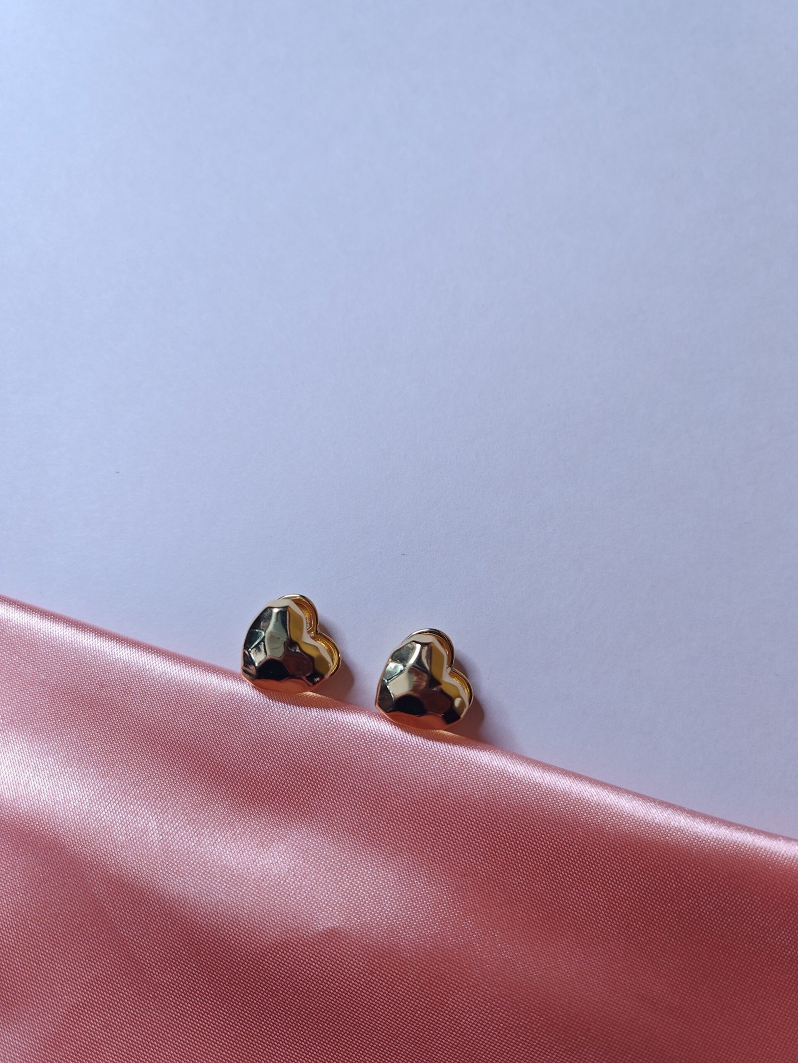 Aretes de corazón doble faz - Imagen 3