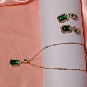 Collar esmeralda